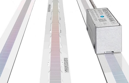 Encoder RESOLUTE UHV with RTLA scale in FASTRACK guides and with self-adhesive RTLA-S scale